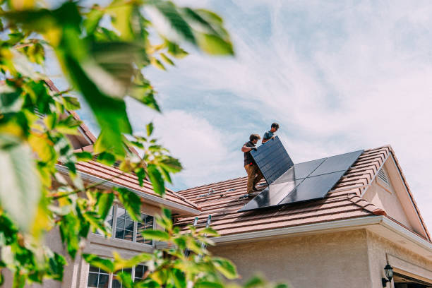 Best Roof Gutter Cleaning  in Kerman, CA